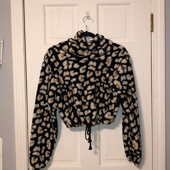Cheetah Sherpa hoodie - Picture 1 of 3